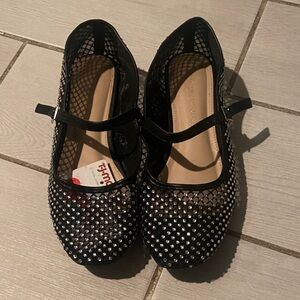 Sincerely Jules Black and Silver Women's Shoes